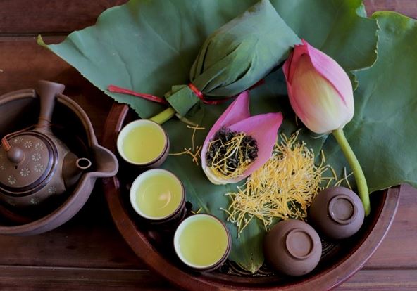 trà sen Tây Hồ