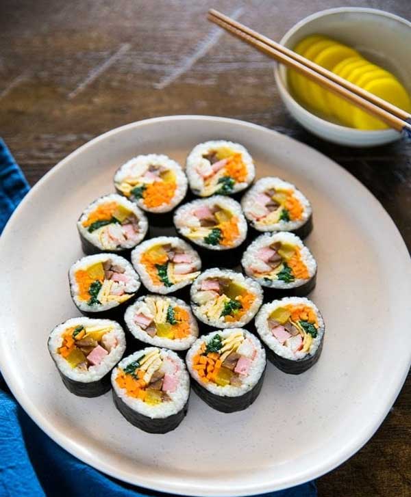 Cách làm kimbap dễ dàng ngay tại nhà