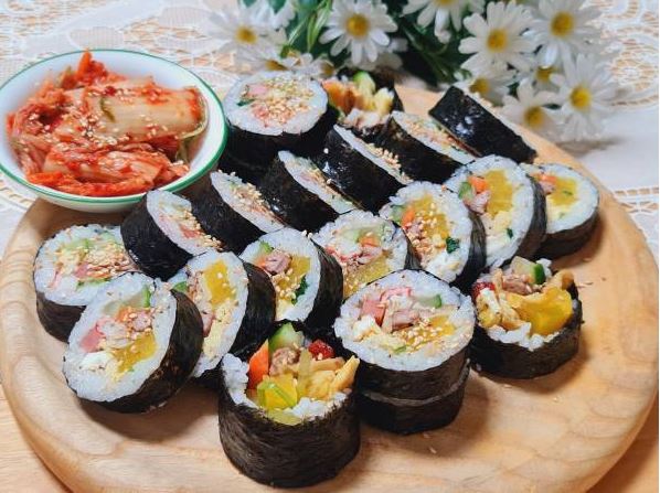 Cách làm kimbap dễ dàng ngay tại nhà